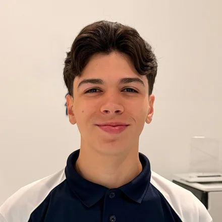 Olavo Pires, Customer Service at Liquid Luxe